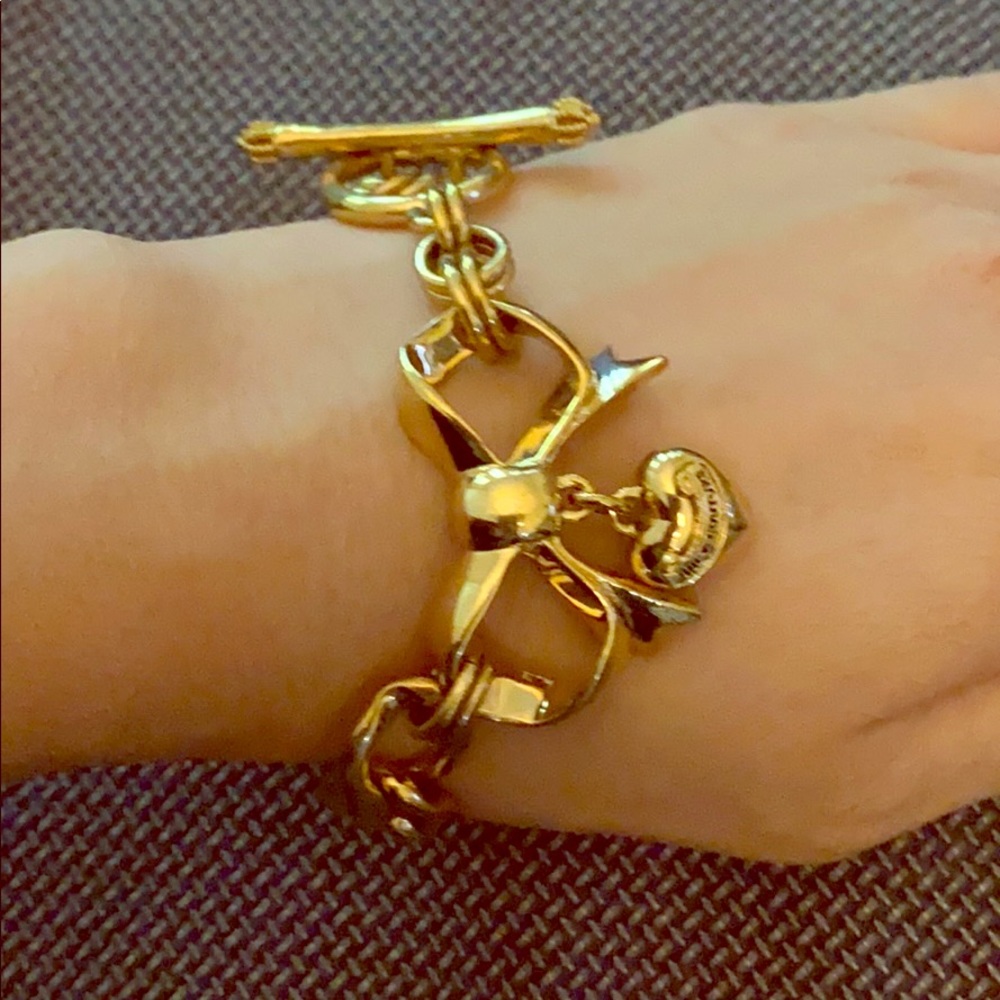 Juicy Couture🍬 Golden bracelet